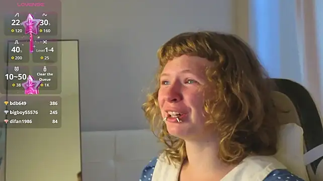 XXX chat uživo modela VioletDesiree