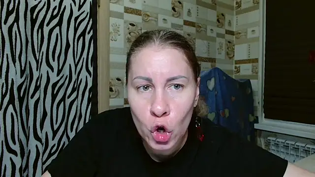 TherestlessKitty's Live XXX Chat