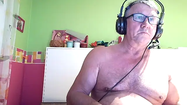 צ'אט XXX בשידור חי של capitaine111