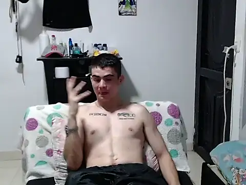 Chatroom XXX en direct de Zac_Efront