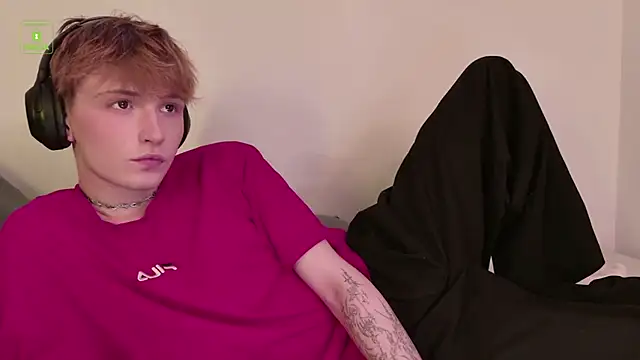 Your_avatar's Live XXX Chat