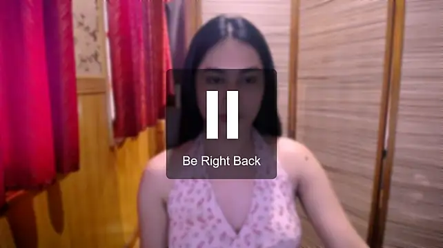 Chat +18 de solana_elowen ao vivo