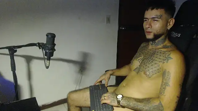 ROOKERT live XXX chat
