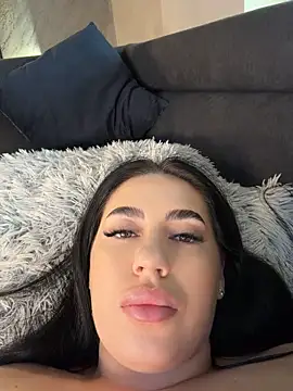 Andrestarr's Live XXX Chat