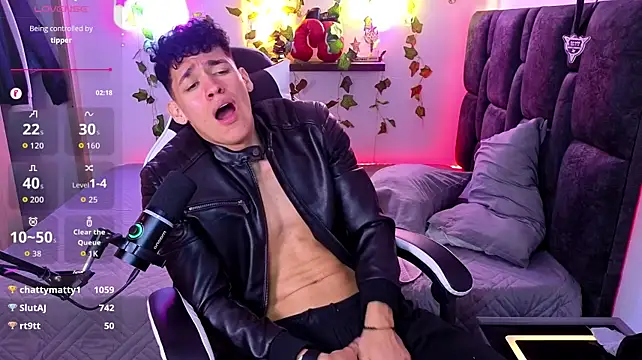 Luke_Muscle XXX чат на живо