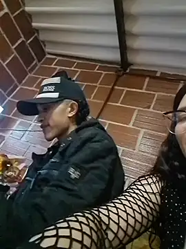 moonlight-couple Live XXX Chat