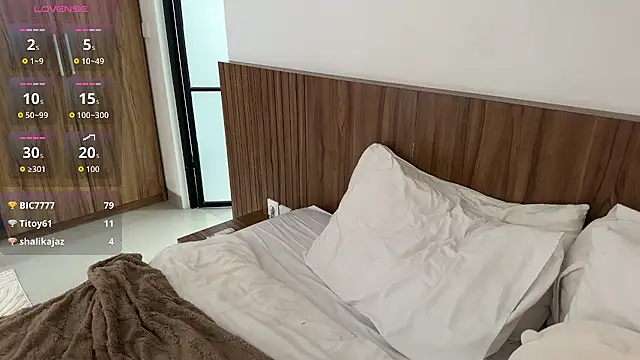 BabyMelie Live XXX-chat