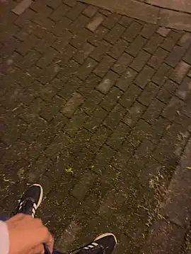 TonnyBottom Live XXX-chat