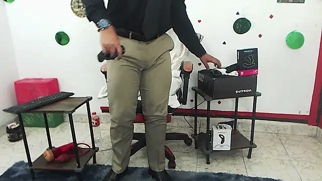 Živý XXX chat KalethBigDick