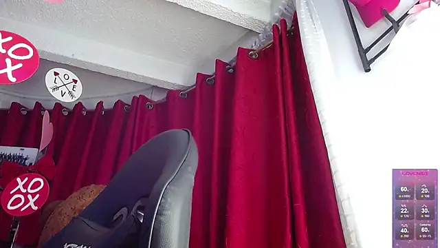 Niky_777's Live XXX Chat