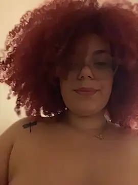 Živý XXX chat Leyah__