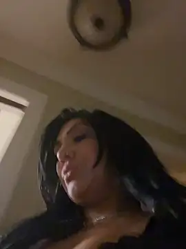 LittleMissEeve Chat XXX in diretta
