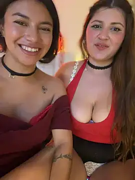 Chat XXX en directo de CocoaGigiMuse