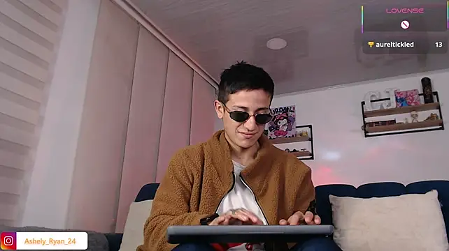 Chat XXX en directo de ashely_ryan24