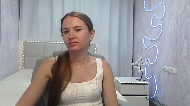 KaraCriegs Adlı Modelin Canlı XXX Sohbeti