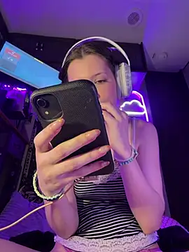 Lilactease live XXX chat