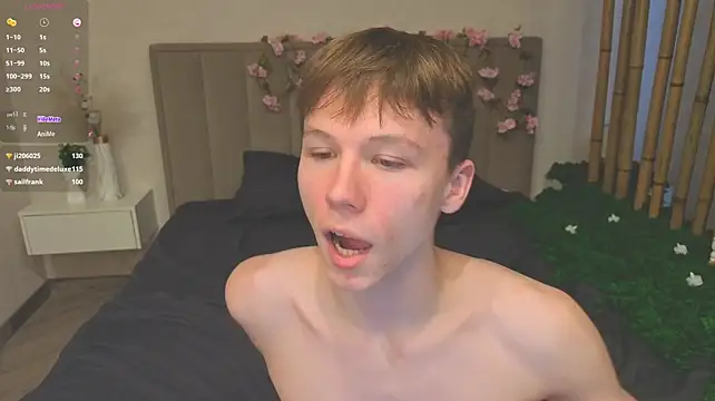 Chatroom XXX en direct de cuMte_boy