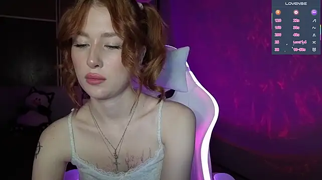 AmyFoxy 라이브 XXX 채팅