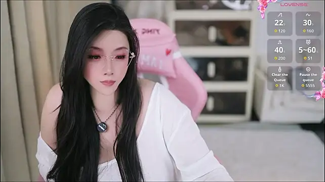 Qinghoa Live XXX-Chat