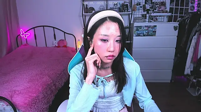 แชท XXX สดของ ashleywowmeow