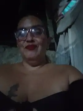 MOTHER_AND_SON09's Live XXX Chat