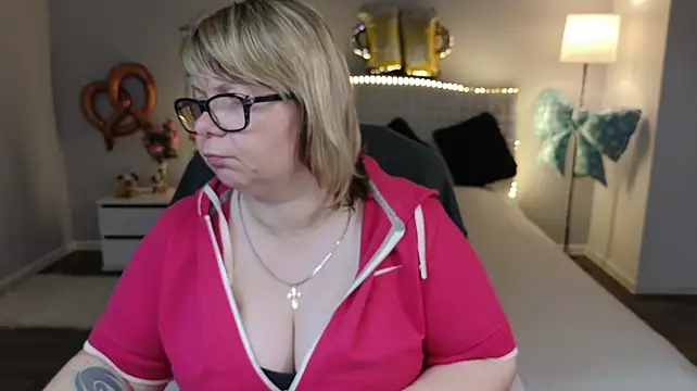 BonnnyBoobsyn Live XXX chat