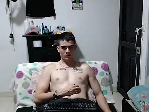 Zac_Efront লাইভ XXX চ্যাট
