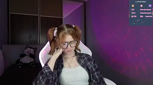 AmyFoxy's Live XXX Chat