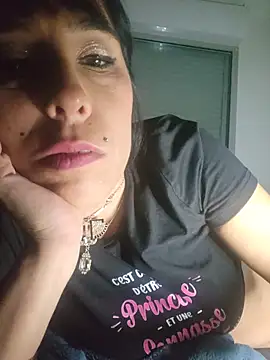 XXX chat uživo modela misscectito13