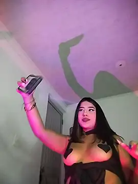 SquirtKiitty Chat XXX in diretta