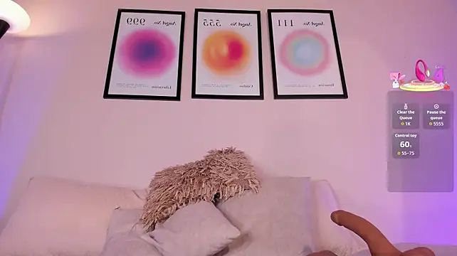צ'אט XXX בשידור חי של AriaMuse