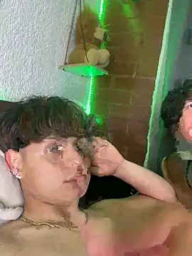 Chat XXX en directo de jsjsandres