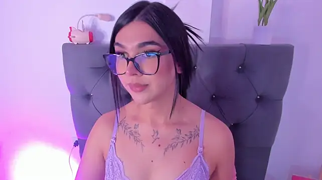 Онлайн чат XXX RoseCassie