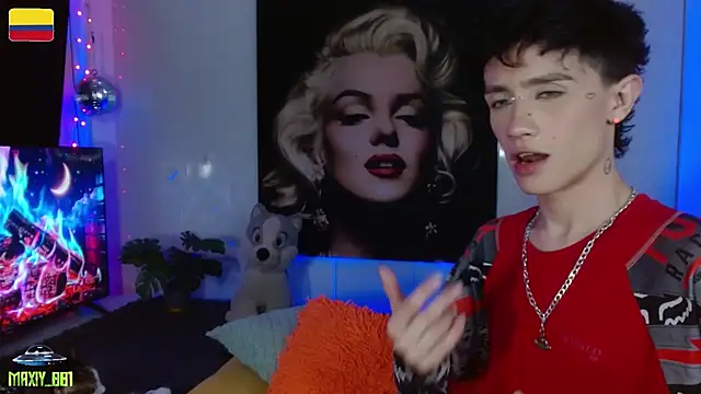 Czat XXX na żywo – maxiy_001