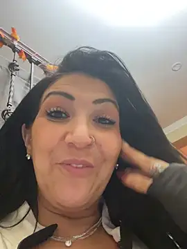 LittleMissEeve XXX чат на живо