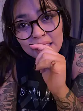 miacanela_xo's Live XXX Chat