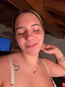 Naomi-Klein Live XXX-Chat