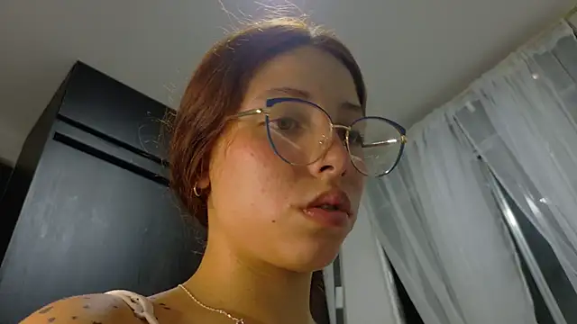 Miranda-cambell's Live XXX Chat
