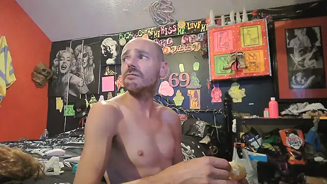 Онлайн чат XXX DaddyAndSplashQueen