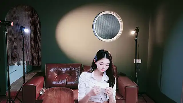 Pinnnkcat's Live XXX Chat