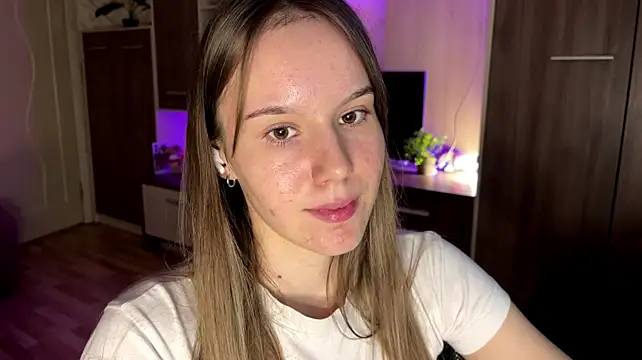 Rina_Right Live XXX-chat