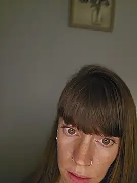 Chat +18 de EmilieEdelana ao vivo
