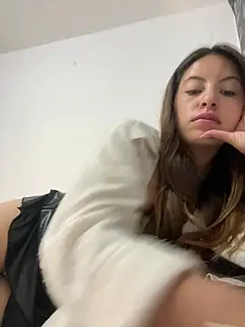 Ambar_bge Live XXX-Chat