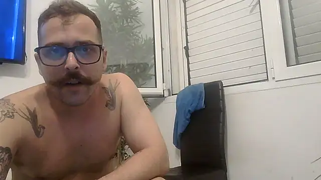 Chat +18 de yanick931 ao vivo