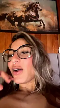 AliceStone19 라이브 XXX 채팅