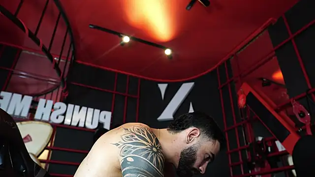 צ'אט XXX בשידור חי של Austin_bolt