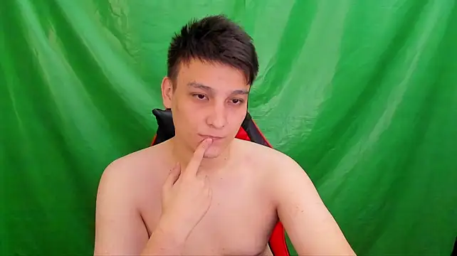 Chat XXX en directo de Justin_time111