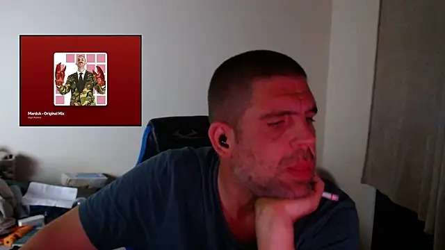 underd0g Chat XXX live