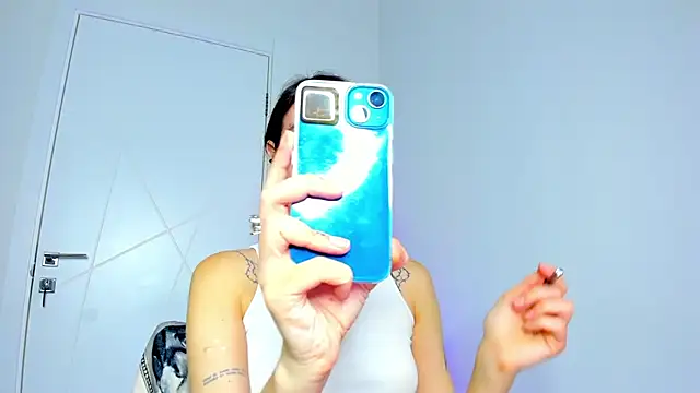 IvyDainty Chat XXX live