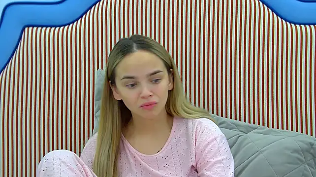 Chat +18 de AnitaVenture ao vivo